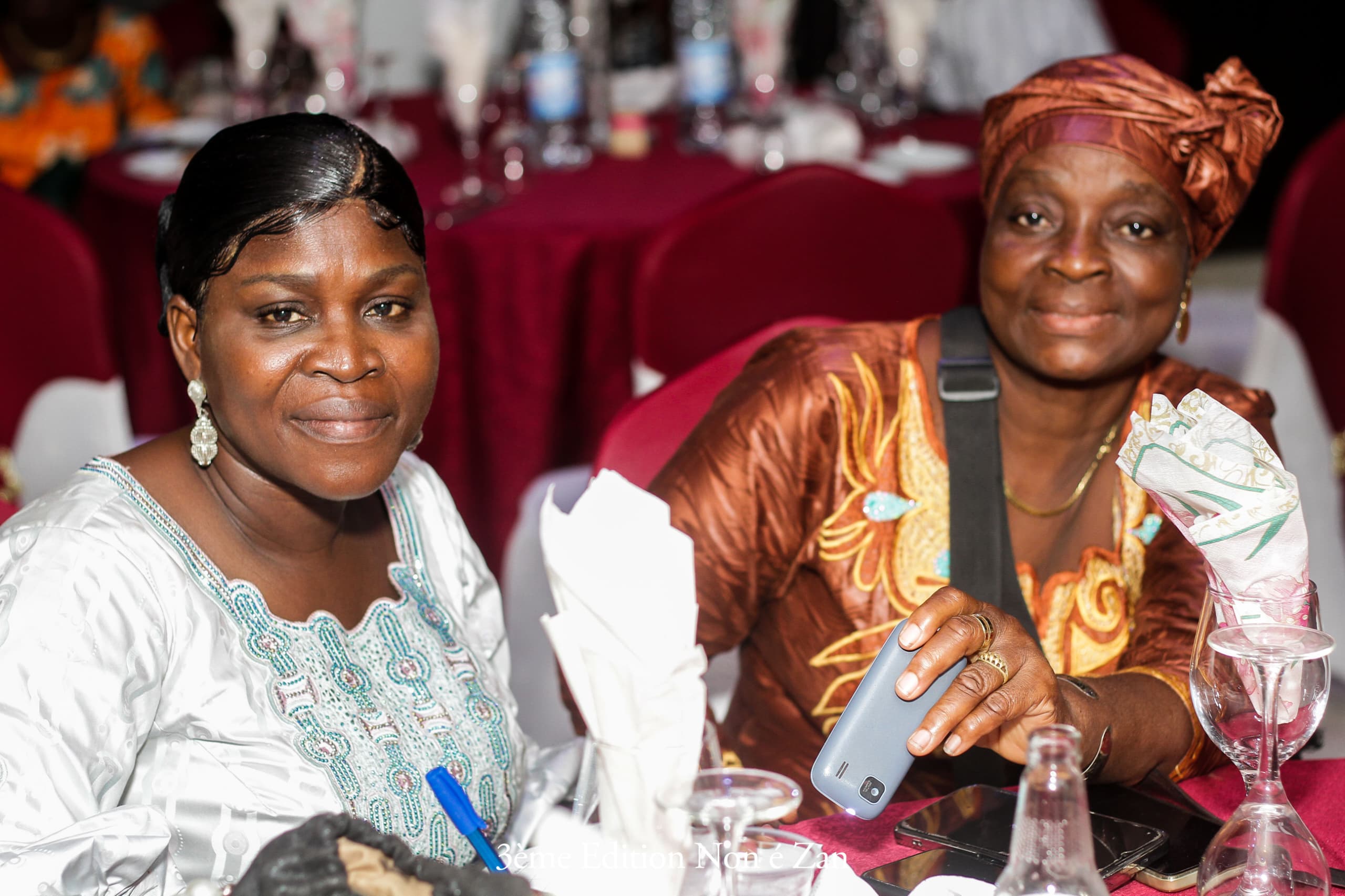Maman souriante